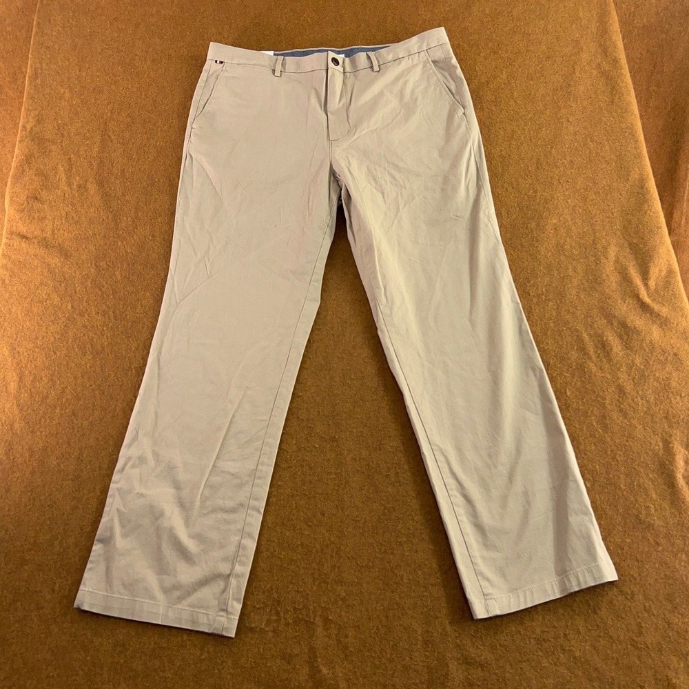 Tommy Hilfiger Mens 36x32 Khaki Dover Regular Straight Fit Chino Pants NWT